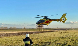 Groźny wypadek w Ogrodzonej: bus wjechał w ciężarówkę – 11 osób poszkodowanych
