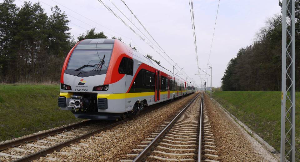 Łódzka Kolej Aglomeracyjna zawiesza kolejna połączenia. Sprawdź listę