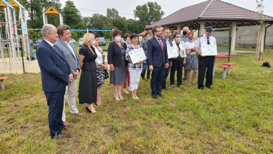 Cztery Sołectwa z powiatu brzezińskiego otrzymały granty na inwestycje