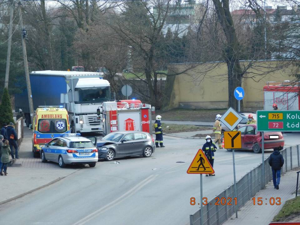 Wypadek w Brzezinach, duże utrudnienia w ruchu