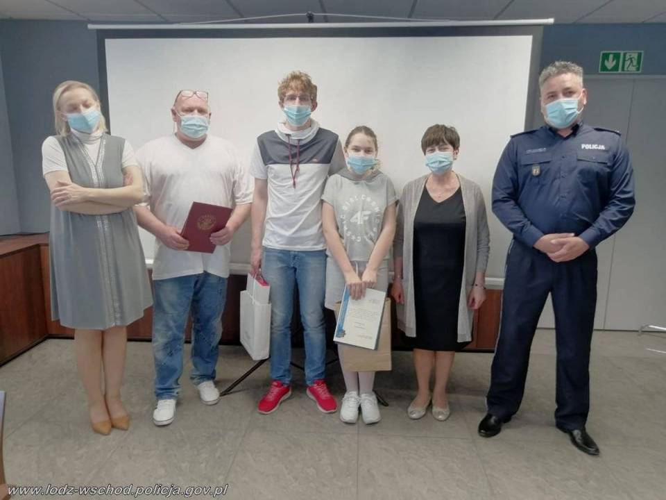 Dwunastolatka z Koluszek wspólnie z policjantami *uratowała ludzkie życie*