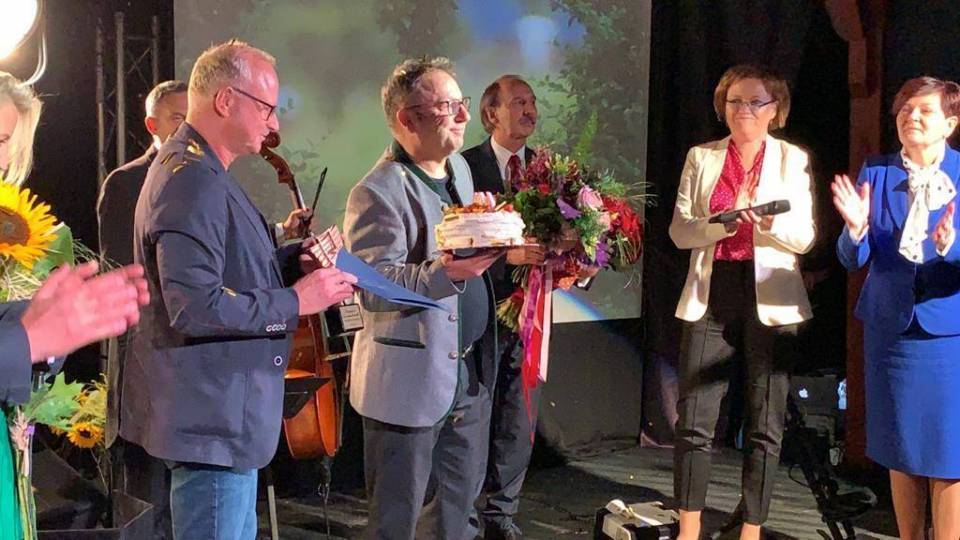 Poznaliśmy datę kolejnego Koncertu u Zbyszka na podwórku. Kto będzie gwiazdą wydarzenia